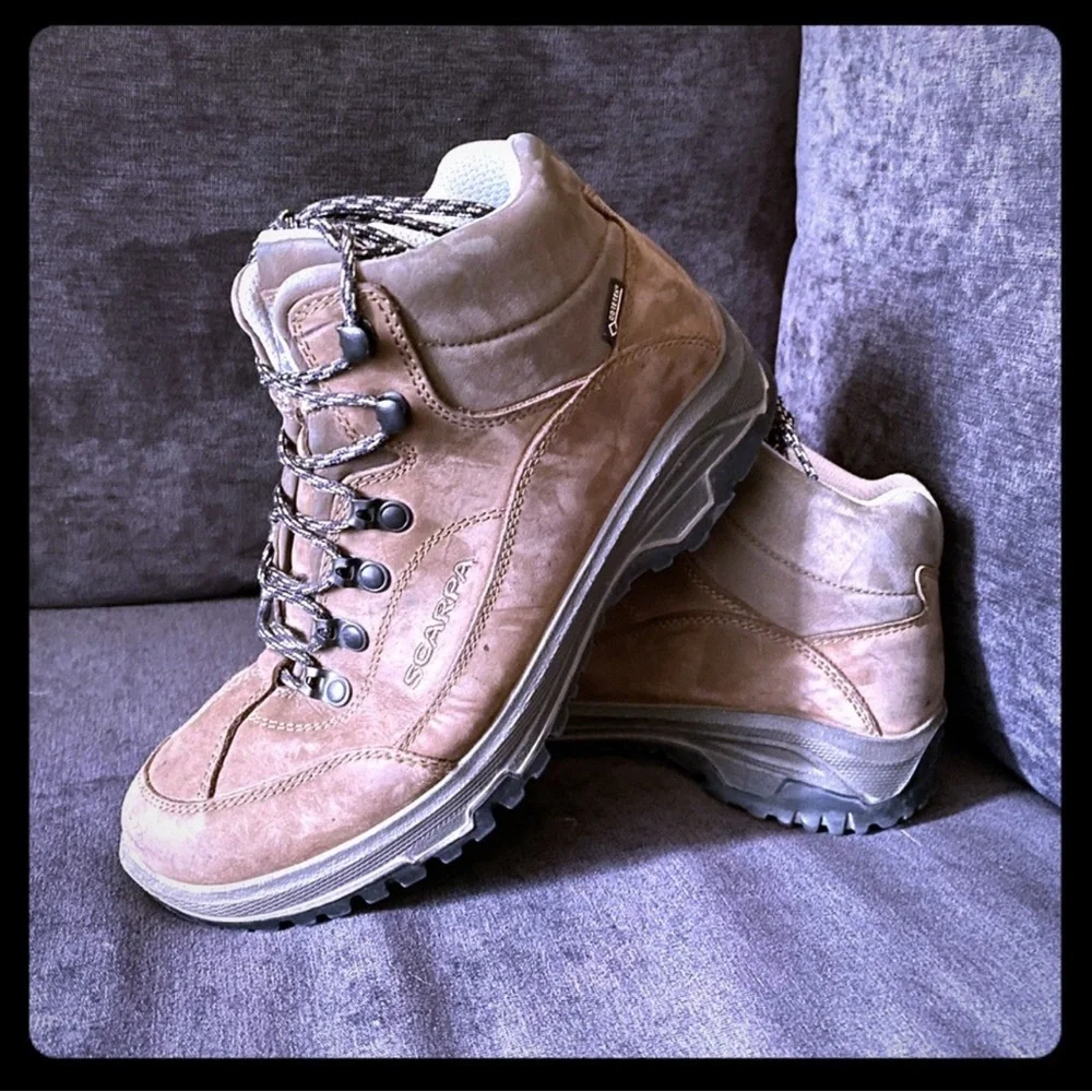 Scarpa lace ankle hiking